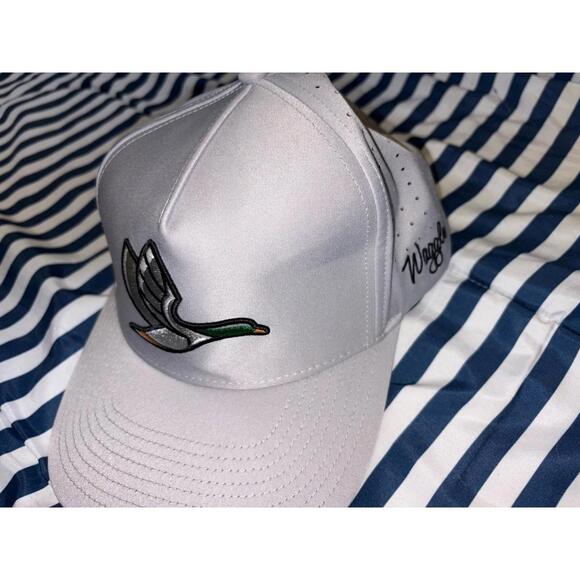 Waggle Golf Trucker Hat – “Decoy Hat” Duck Gray - Picture 3 of 4